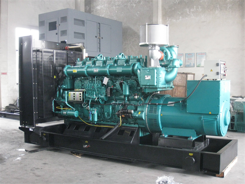 郎溪200KW 柴油发电机的油耗是多少?
